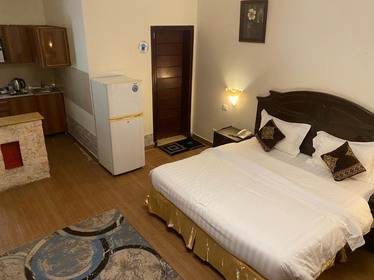 Aman Furnished Apartments 2 吉达 外观 照片